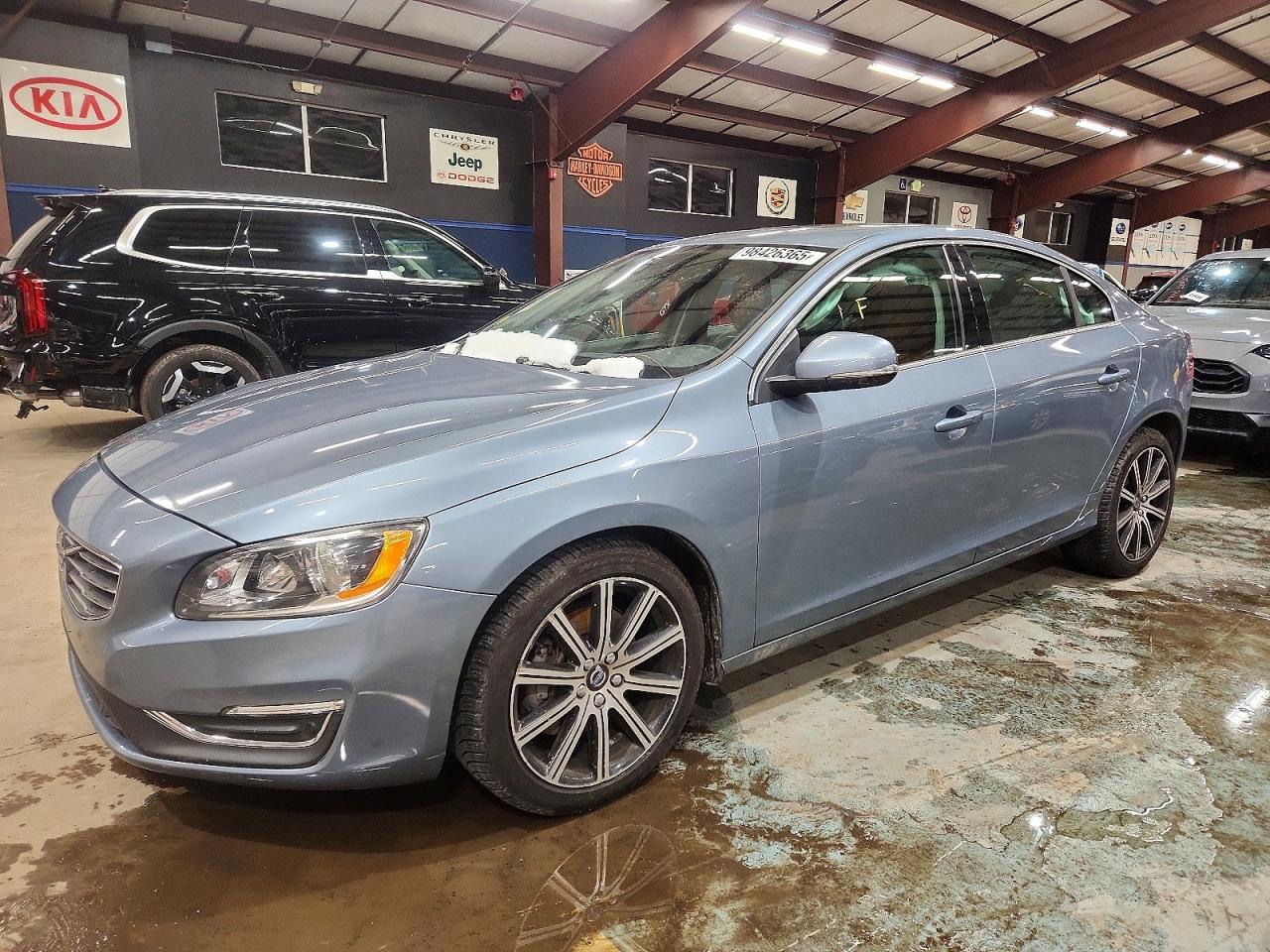 2018 VOLVO S60