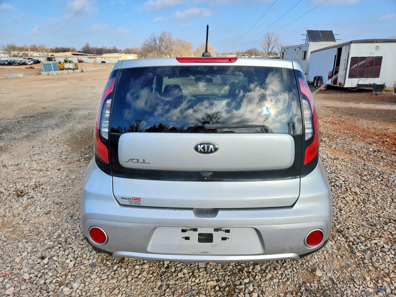2017 KIA SOUL + photo 6