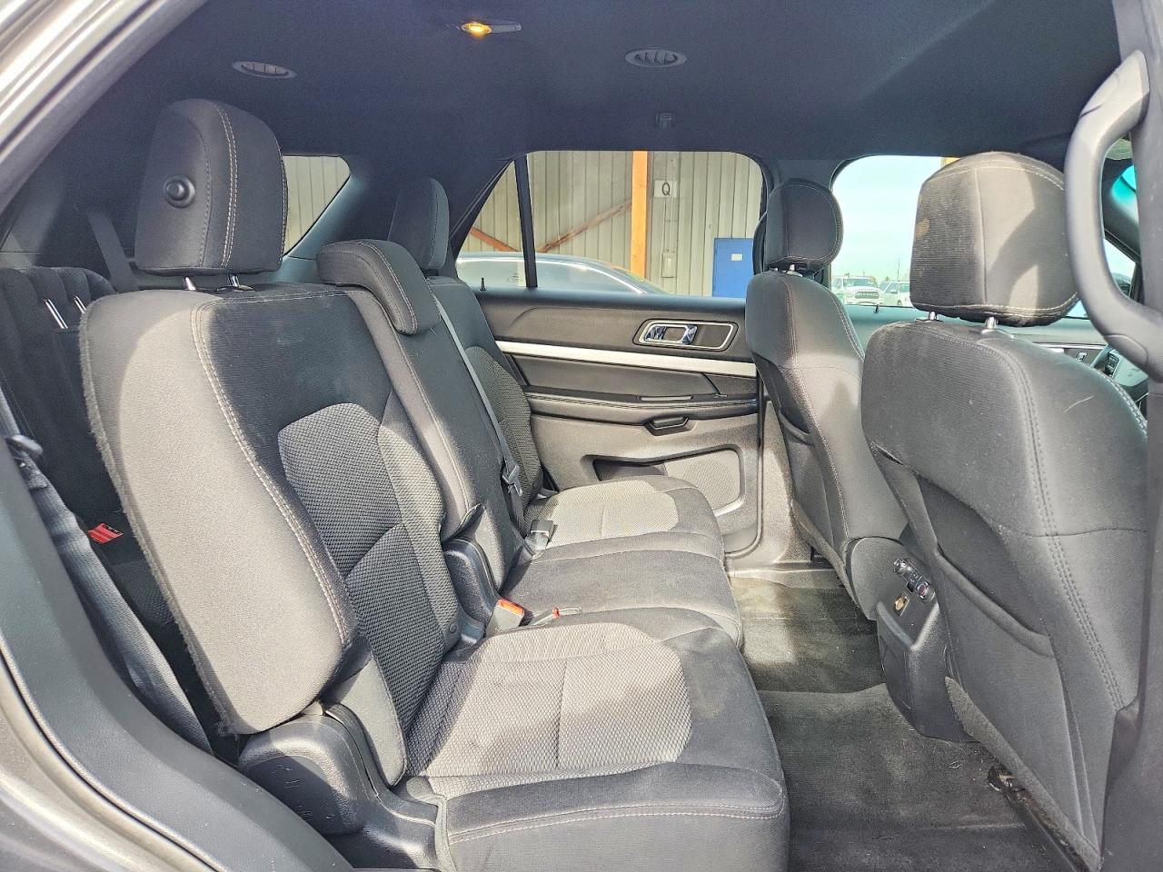 2017 FORD EXPLORER XLT photo 11