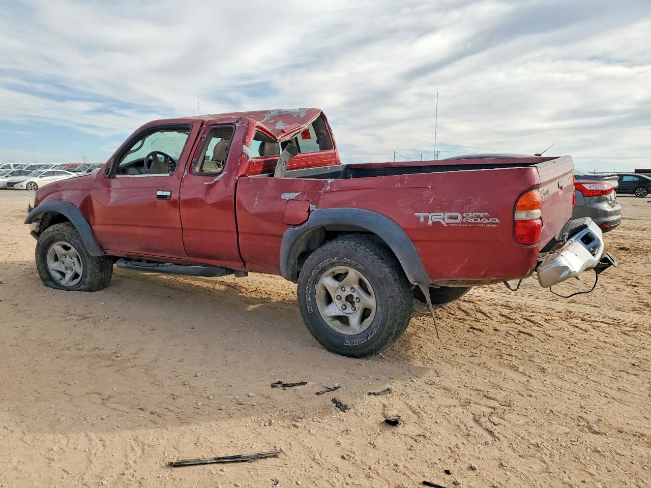 2004 TOYOTA TACOMA XTRACAB photo 4
