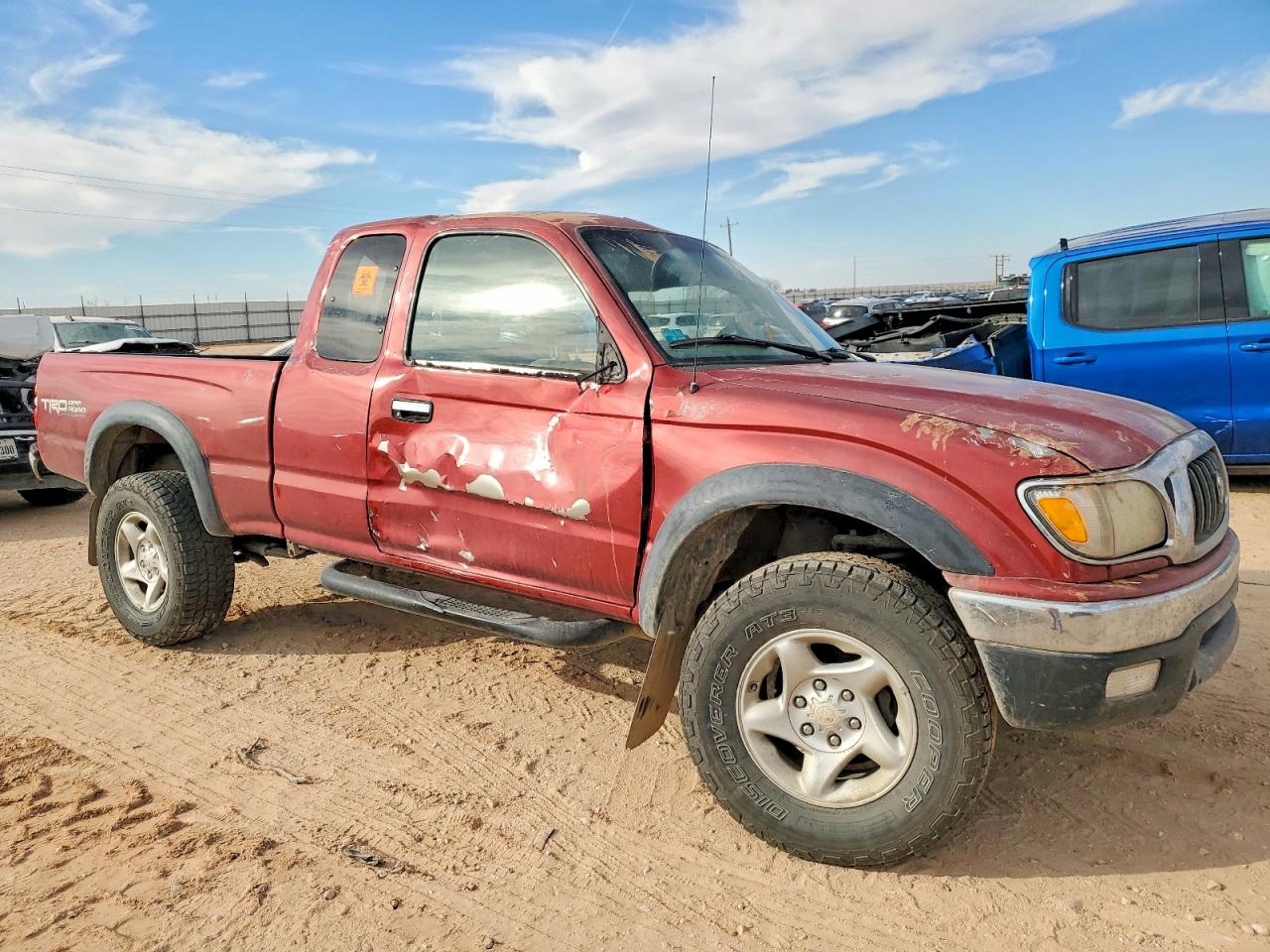 2004 TOYOTA TACOMA XTRACAB photo 10
