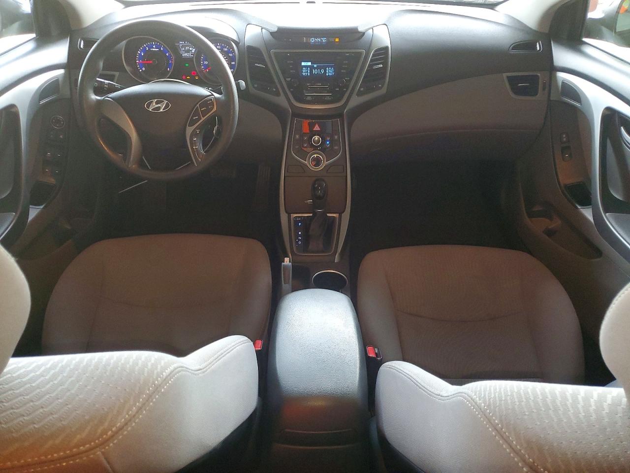2014 HYUNDAI ELANTRA SE photo 8