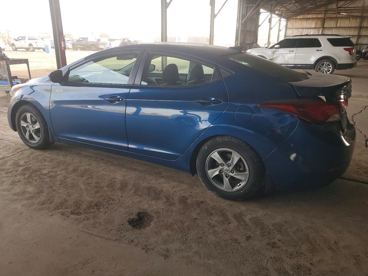 2014 HYUNDAI ELANTRA SE photo 2