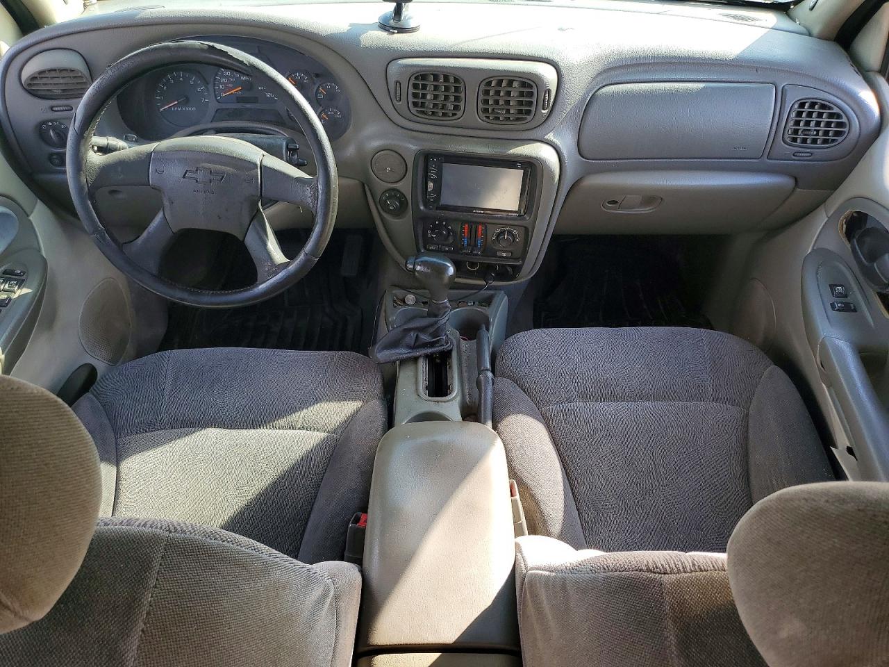 2003 CHEVROLET TRAILBLAZER photo 8