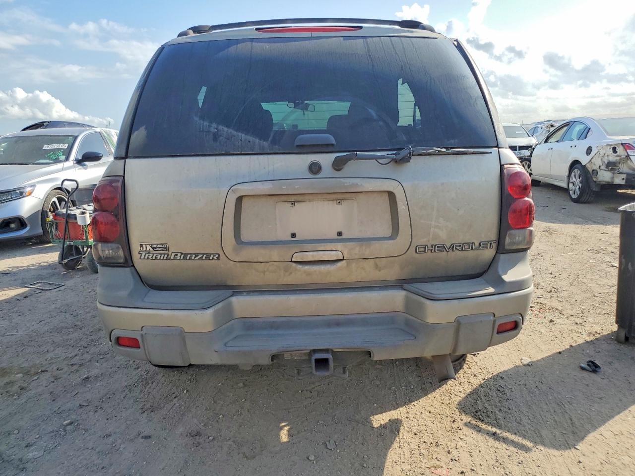 2003 CHEVROLET TRAILBLAZER photo 6