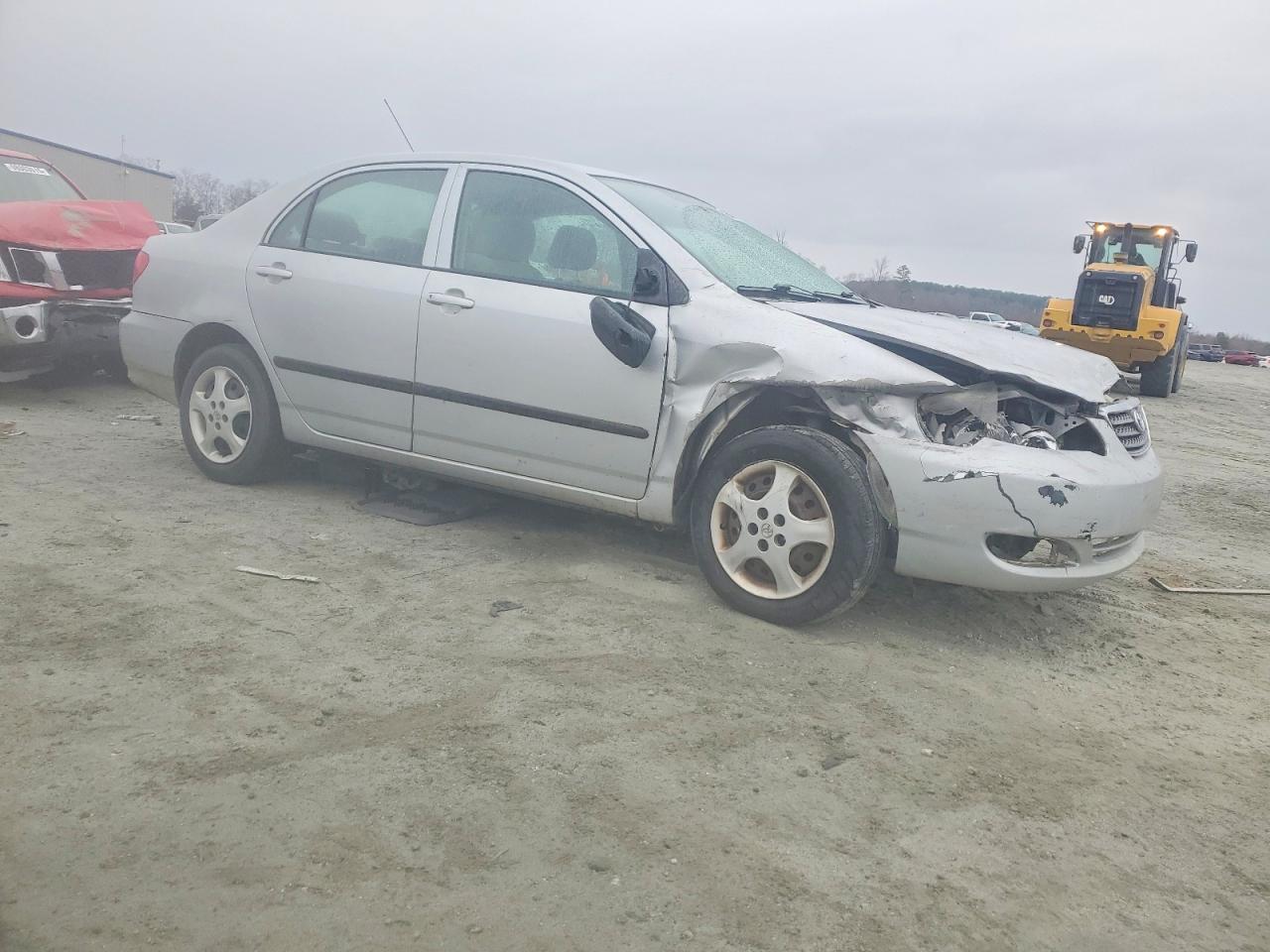 2005 TOYOTA COROLLA CE photo 4