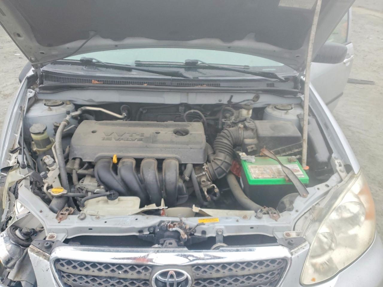 2005 TOYOTA COROLLA CE photo 11