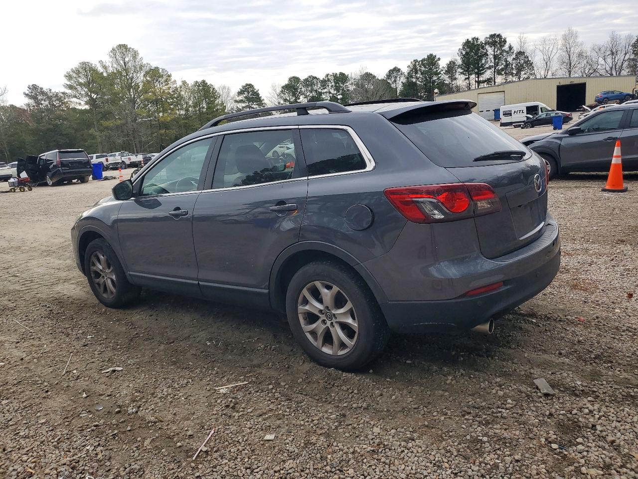 2014 MAZDA CX-9 TOURING photo 2
