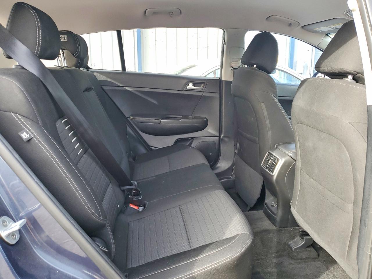2017 KIA SPORTAGE LX photo 10