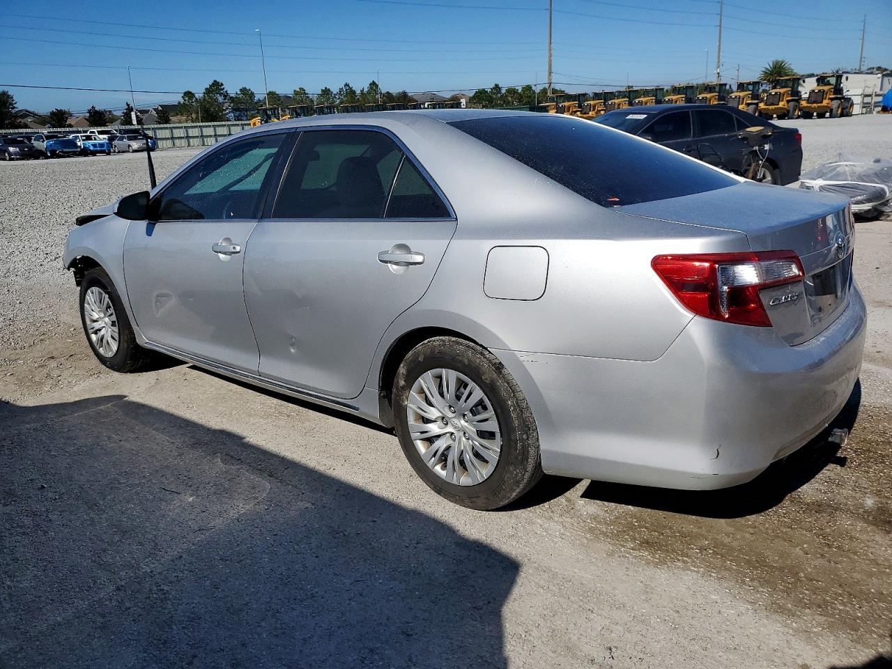 2013 TOYOTA CAMRY L photo 2