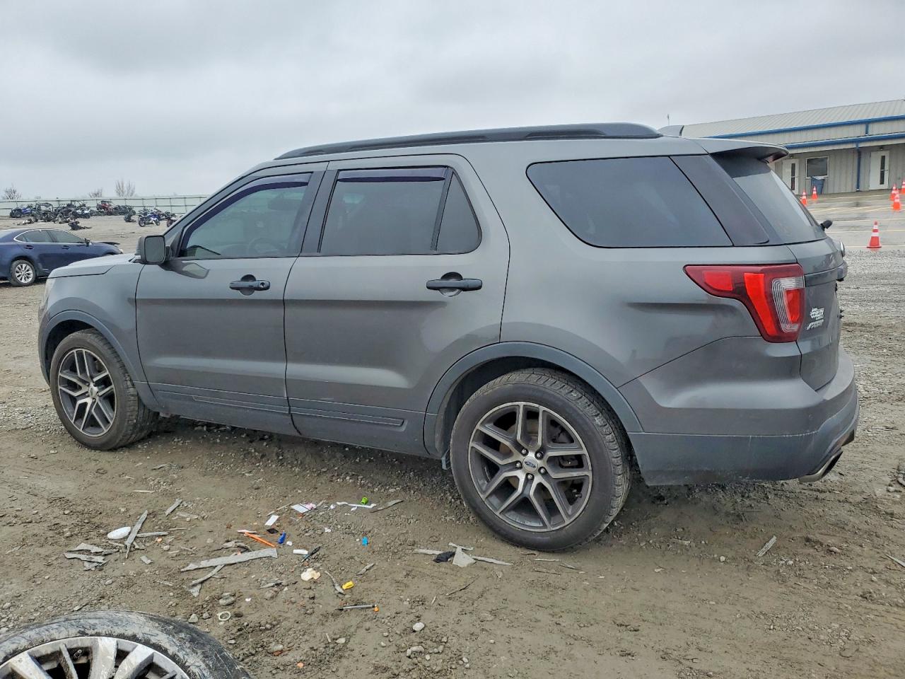 2016 FORD EXPLORER SPORT photo 3