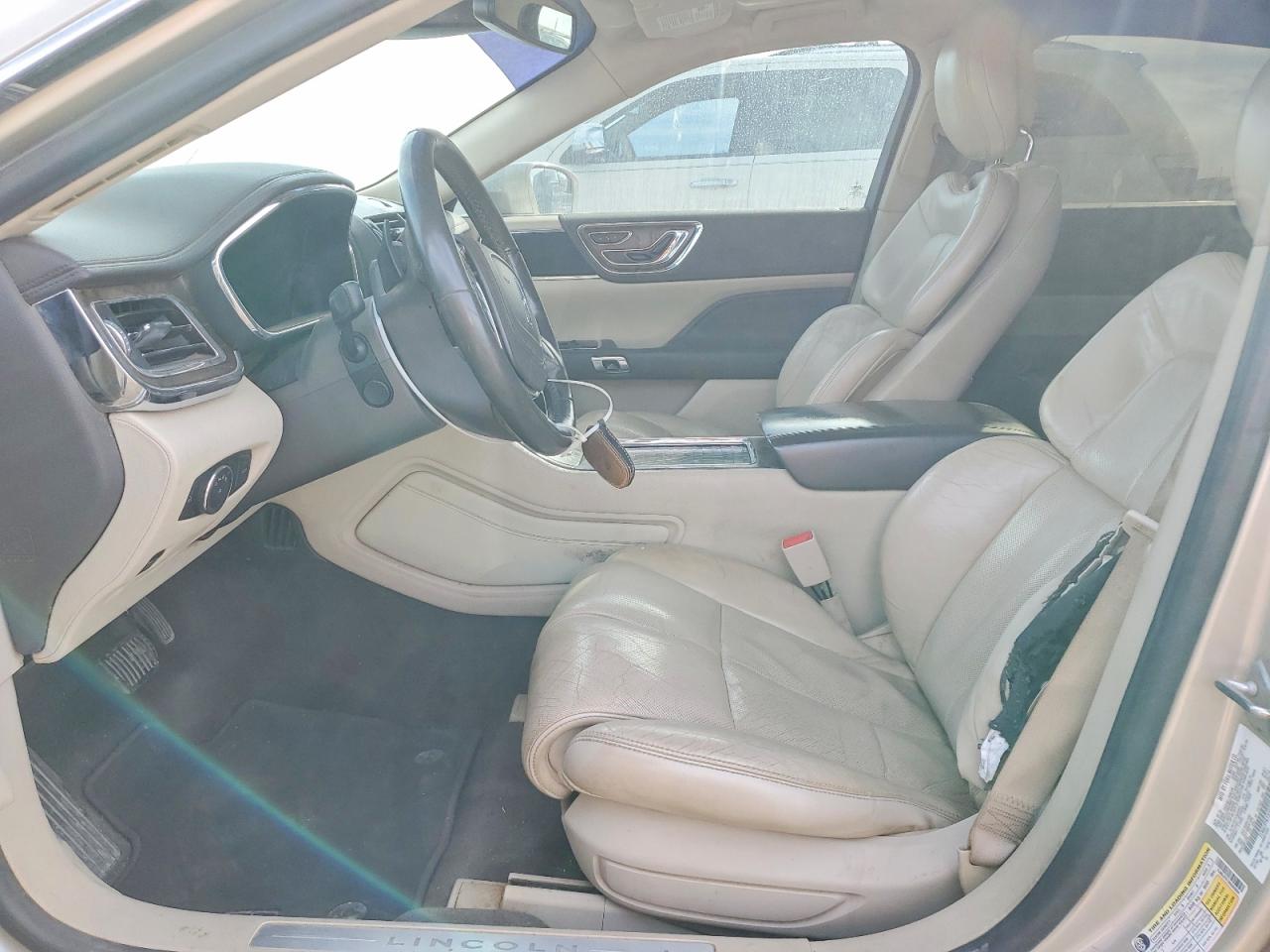 2017 LINCOLN CONTINENTAL SELECT photo 7