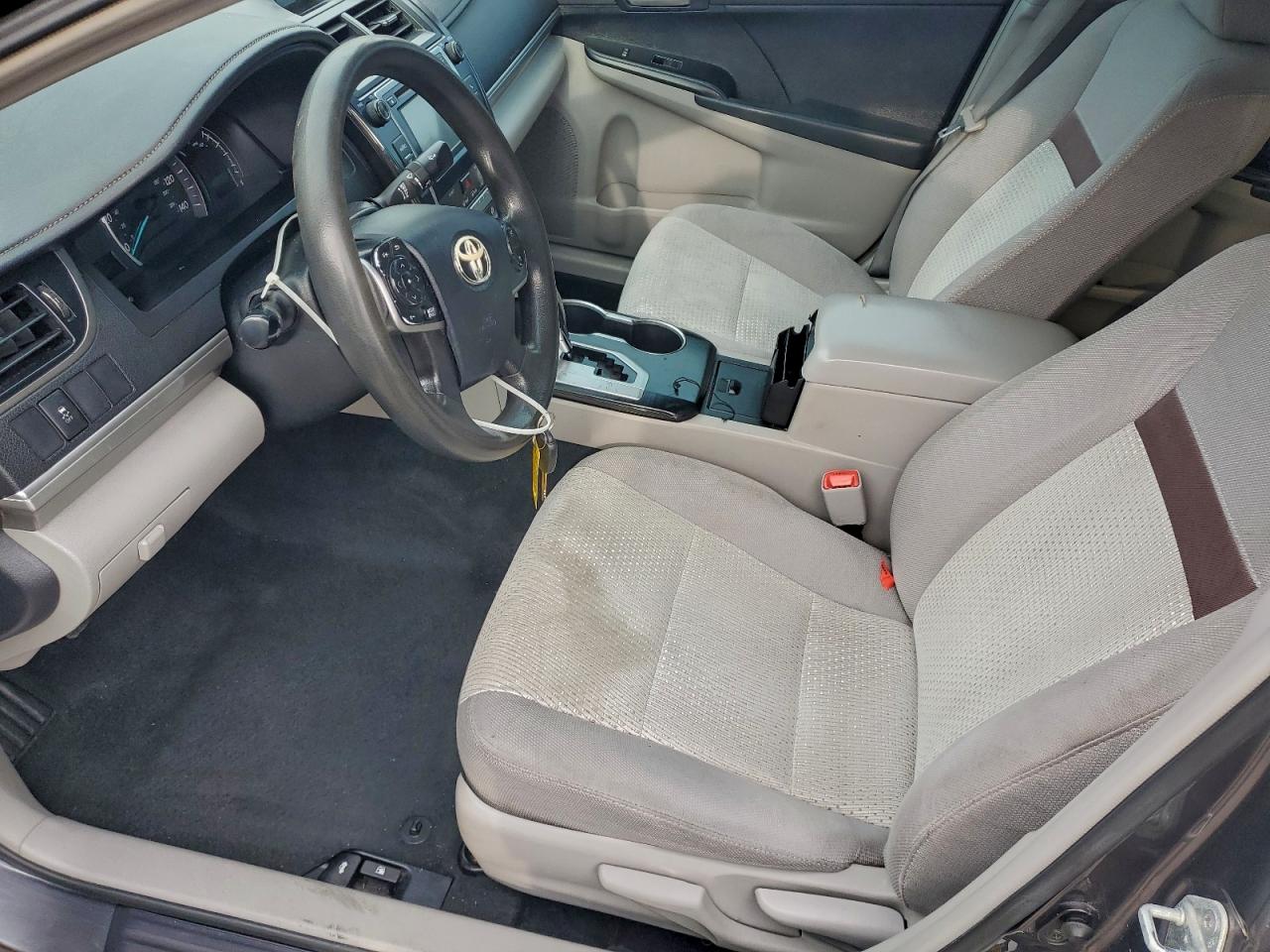 2012 TOYOTA CAMRY BASE photo 10