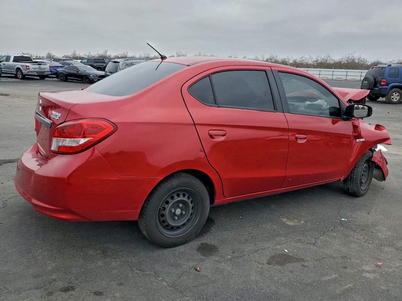 2018 MITSUBISHI MIRAGE G4 ES photo 3