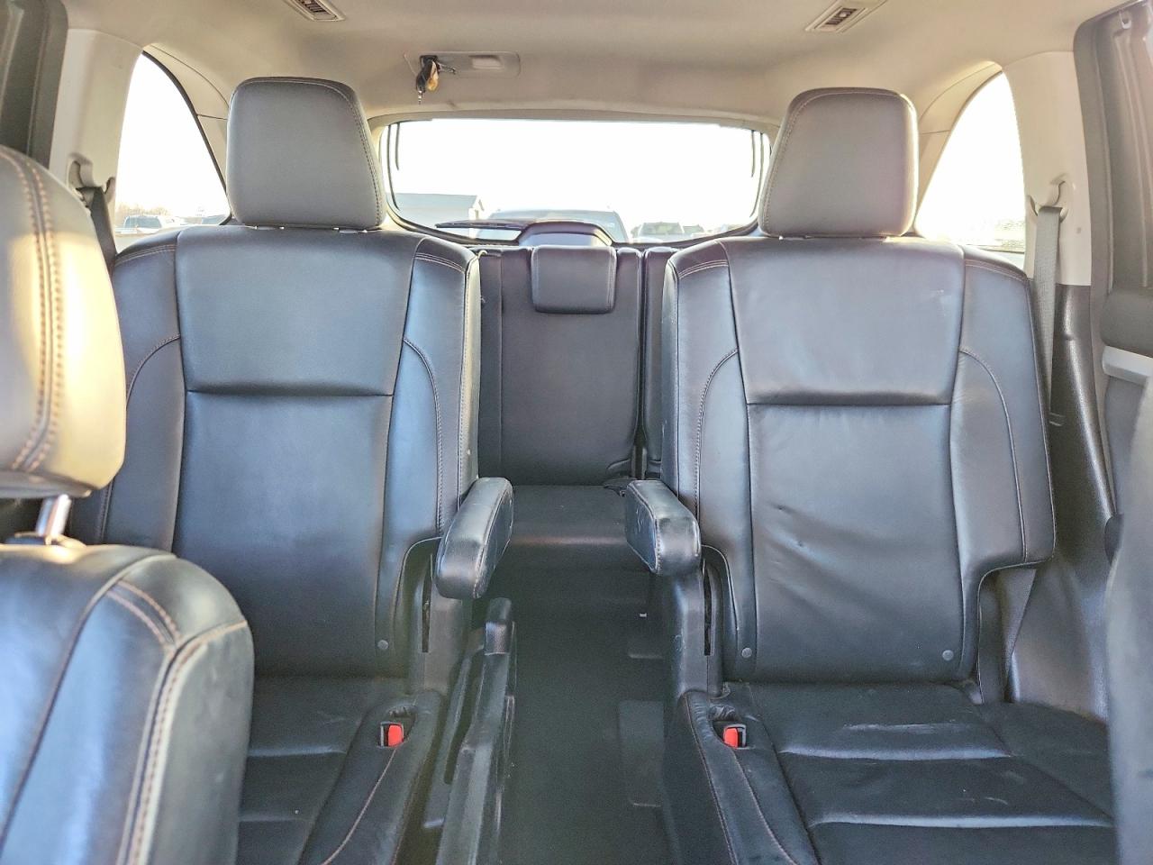 2014 TOYOTA HIGHLANDER XLE photo 10