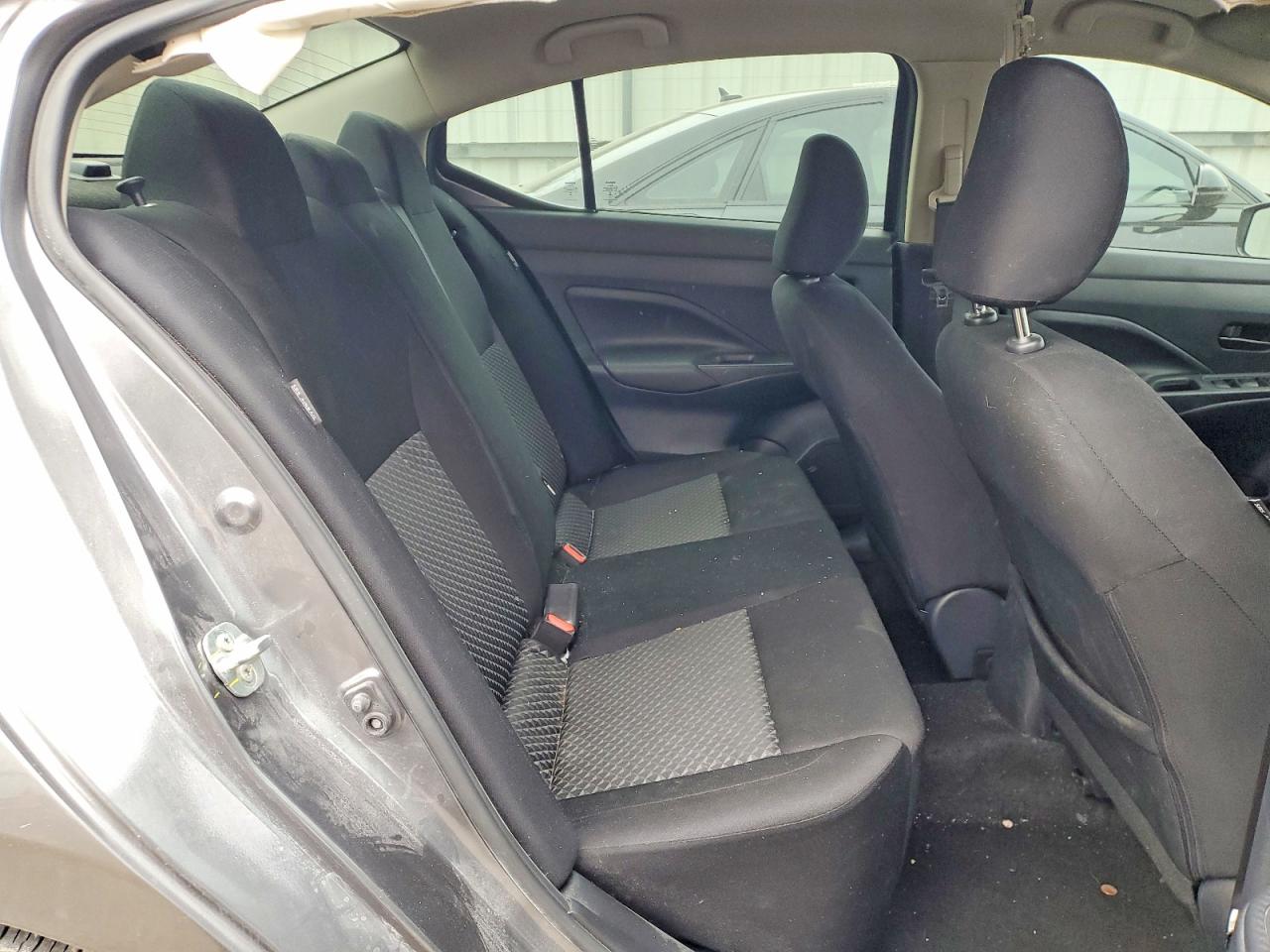 2024 NISSAN VERSA S photo 10