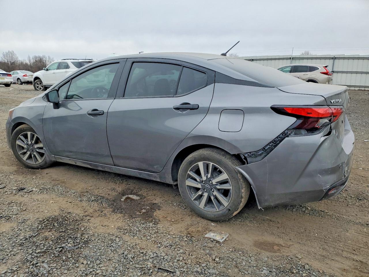 2024 NISSAN VERSA S photo 2