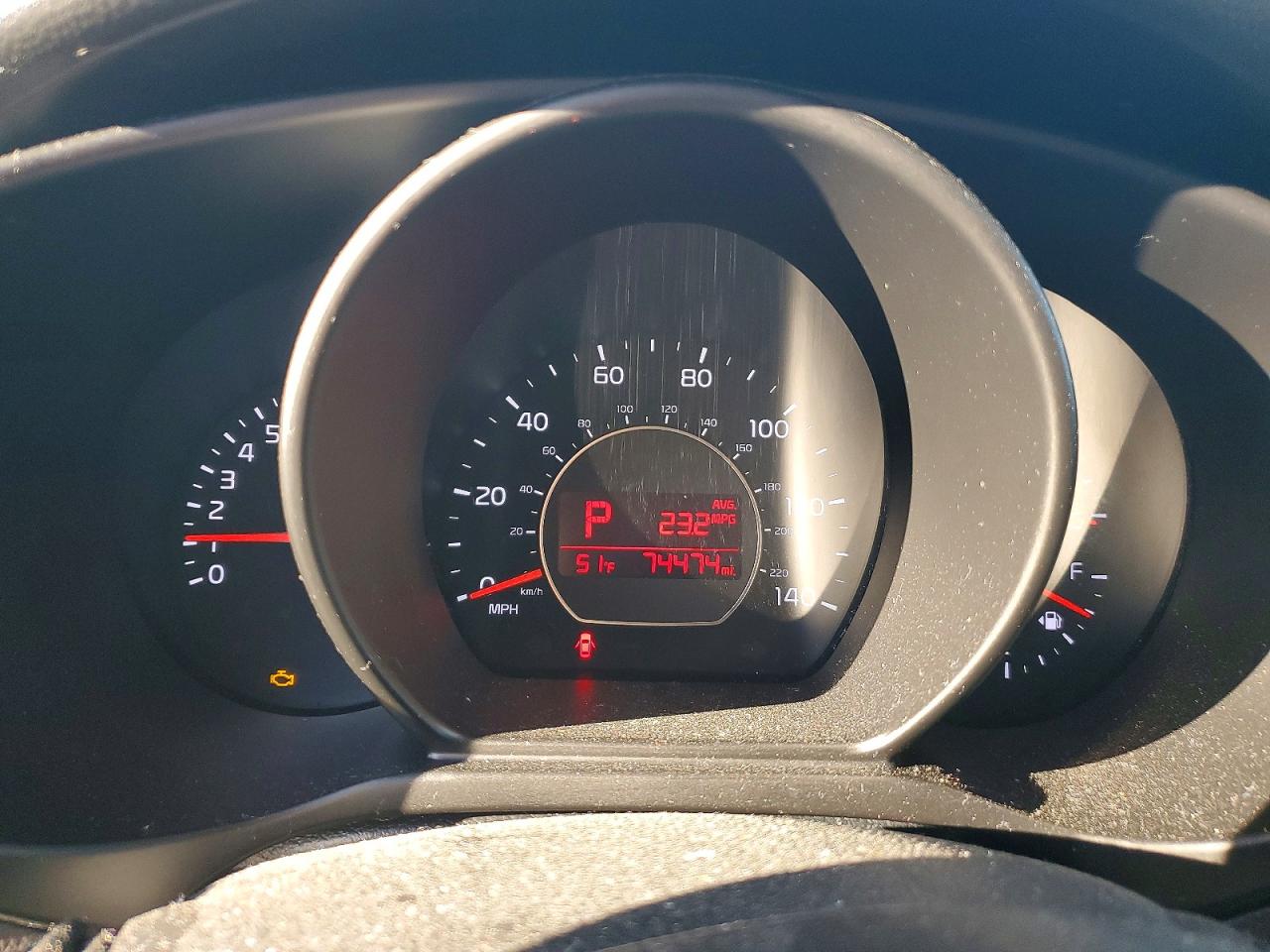2016 KIA SOUL + photo 17