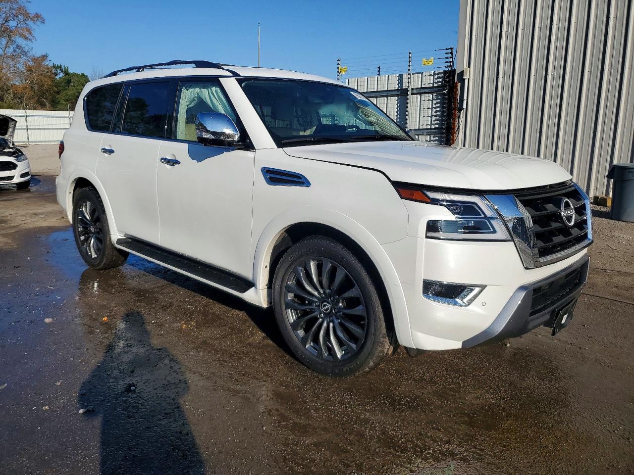 2024 NISSAN ARMADA PLATINUM photo 4