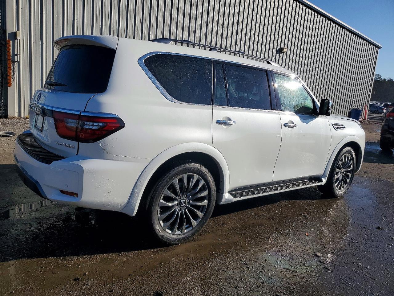 2024 NISSAN ARMADA PLATINUM photo 3