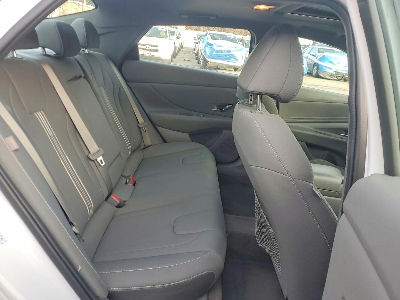 2024 HYUNDAI ELANTRA SEL photo 10