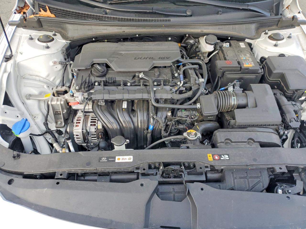 2024 HYUNDAI ELANTRA SEL photo 11