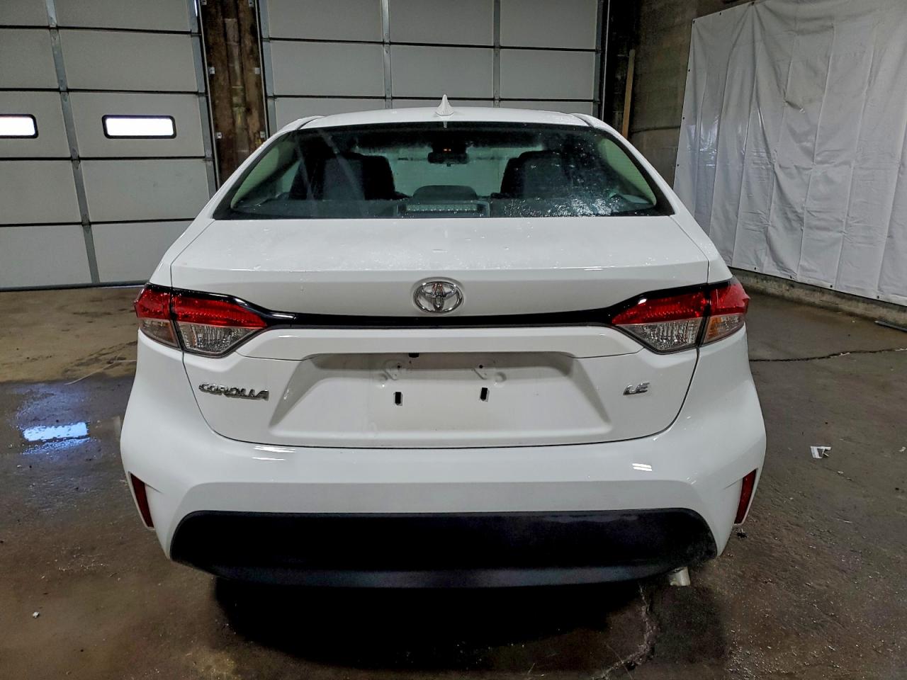 2025 TOYOTA COROLLA LE photo 6