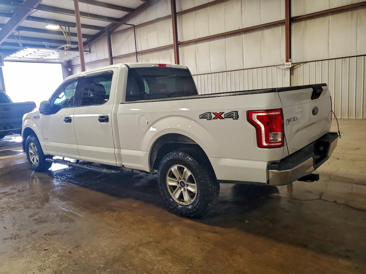 2016 FORD F150 SUPERCREW photo 2