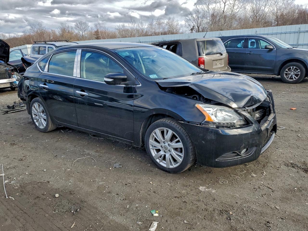 2013 NISSAN SENTRA S photo 4