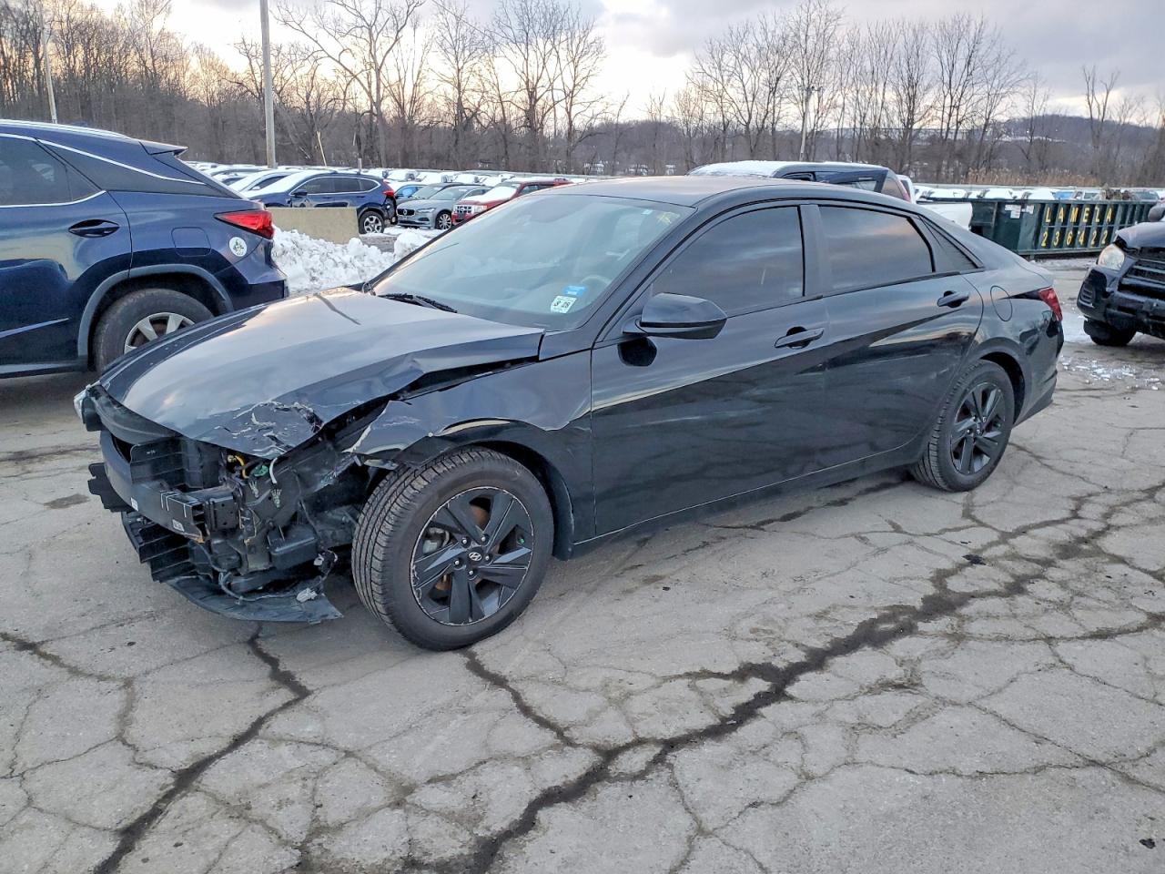 2021 HYUNDAI ELANTRA