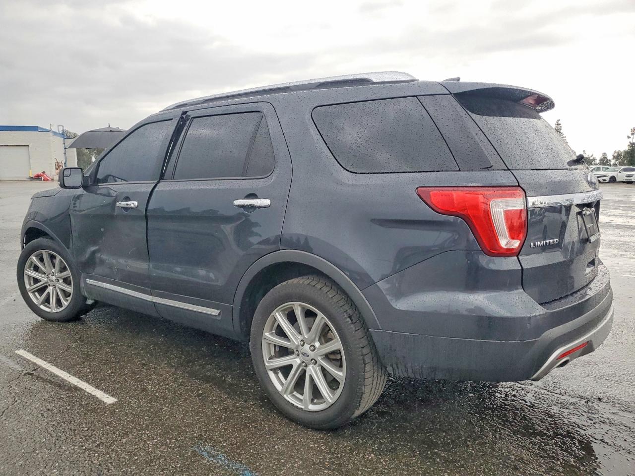 2017 FORD EXPLORER LIMITED photo 2