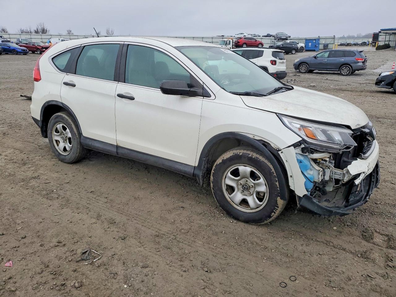 2015 HONDA CR-V LX photo 4