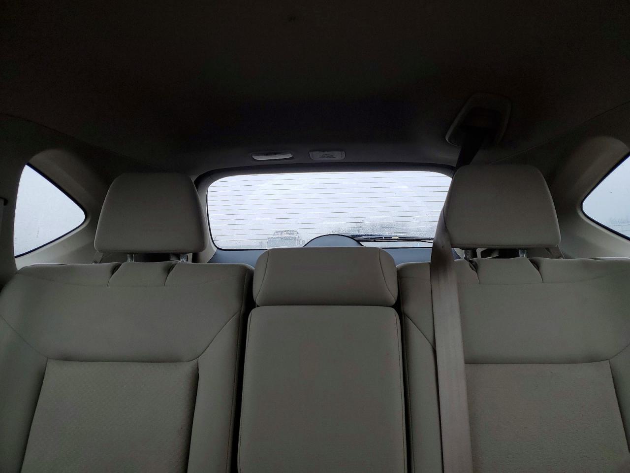 2015 HONDA CR-V LX photo 10