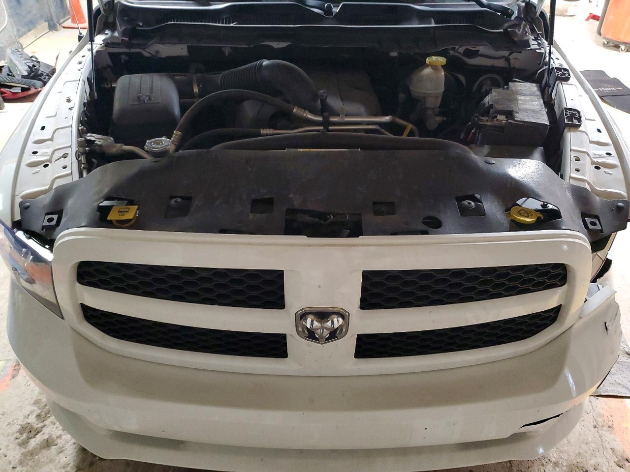 2018 RAM 1500 ST photo 11