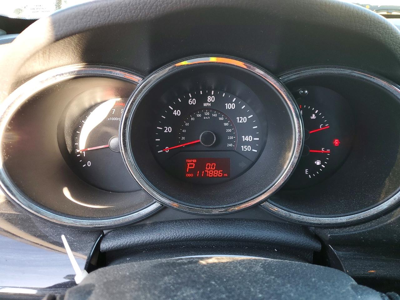 2013 KIA SORENTO LX photo 9
