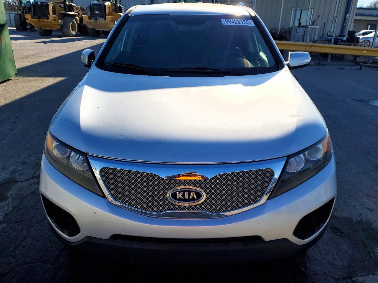 2013 KIA SORENTO LX photo 5