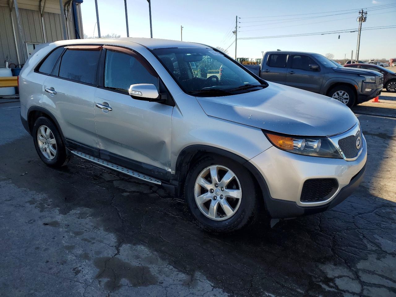 2013 KIA SORENTO LX photo 4
