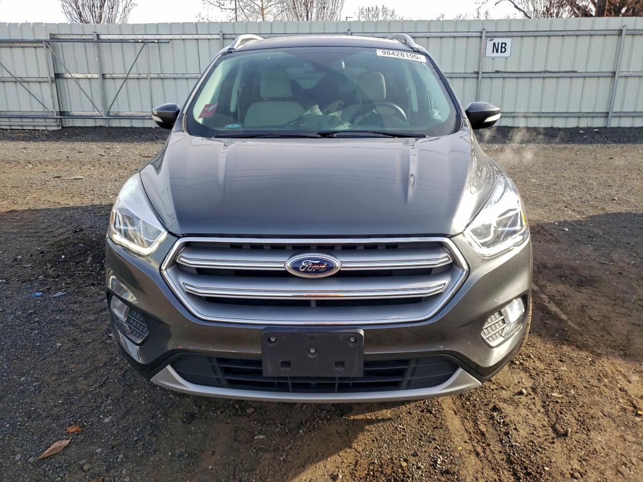 2017 FORD ESCAPE TITANIUM photo 5