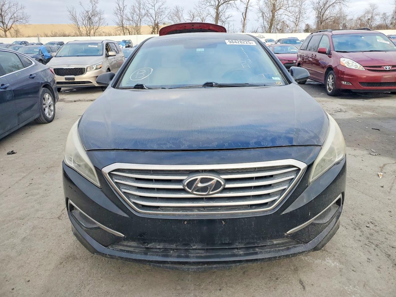 2017 HYUNDAI SONATA SE photo 5