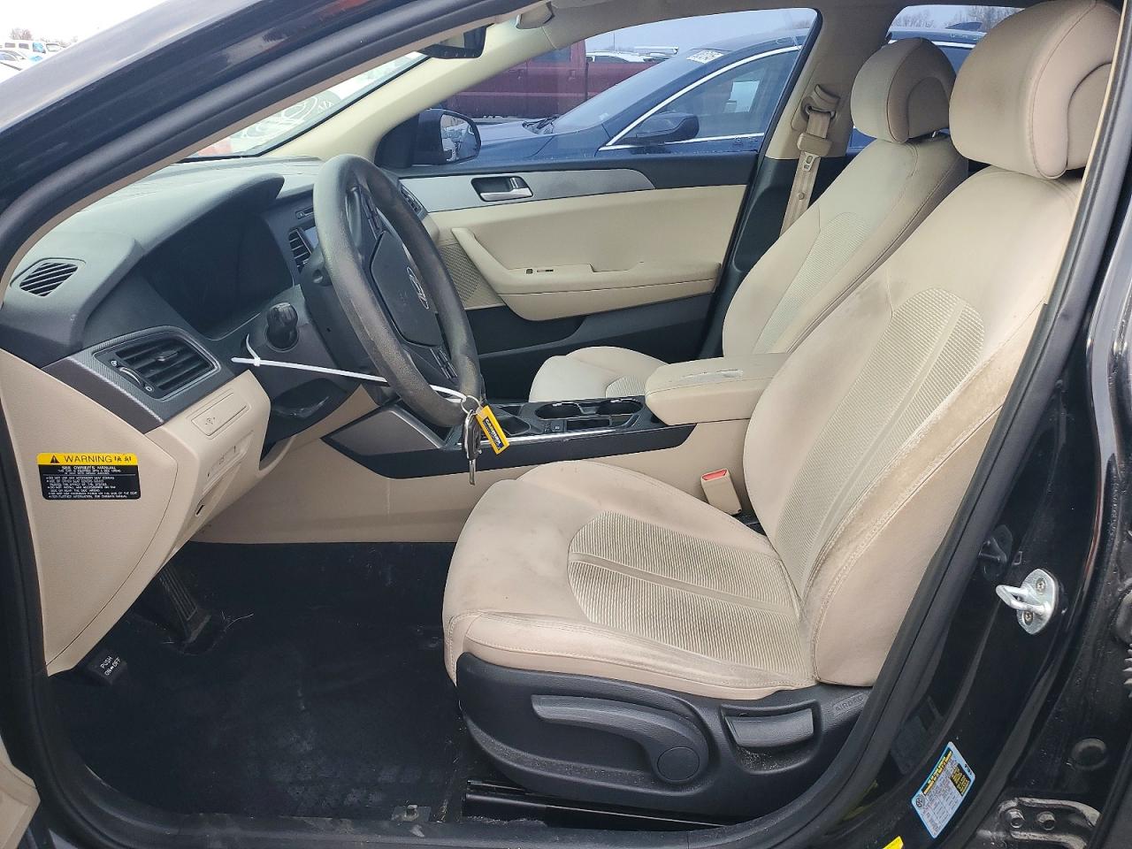2017 HYUNDAI SONATA SE photo 7