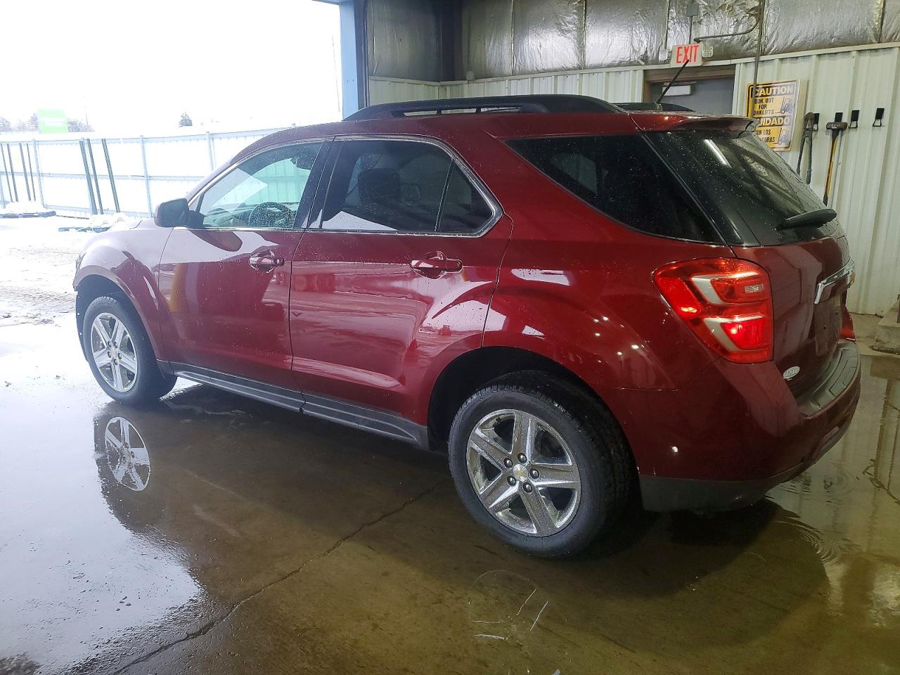 2016 CHEVROLET EQUINOX LT photo 2