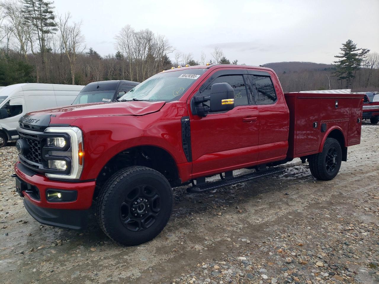 2024 FORD F350 SUPER