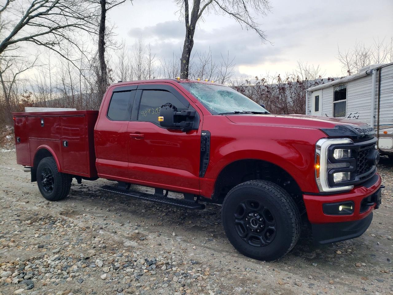 2024 FORD F350 SUPER DUTY UTILITY / SERVICE TRUCK photo 4