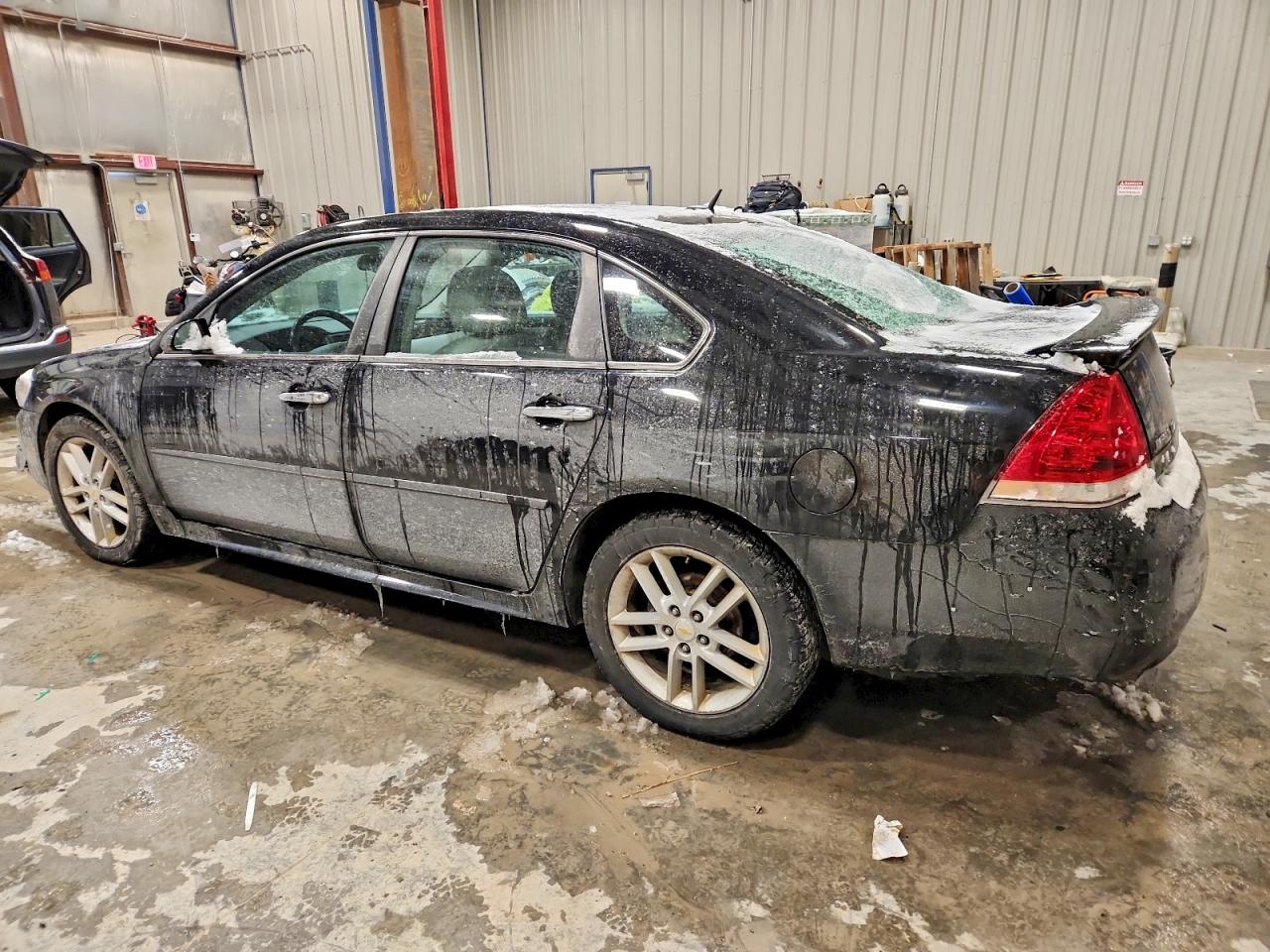 2010 CHEVROLET IMPALA LTZ photo 2