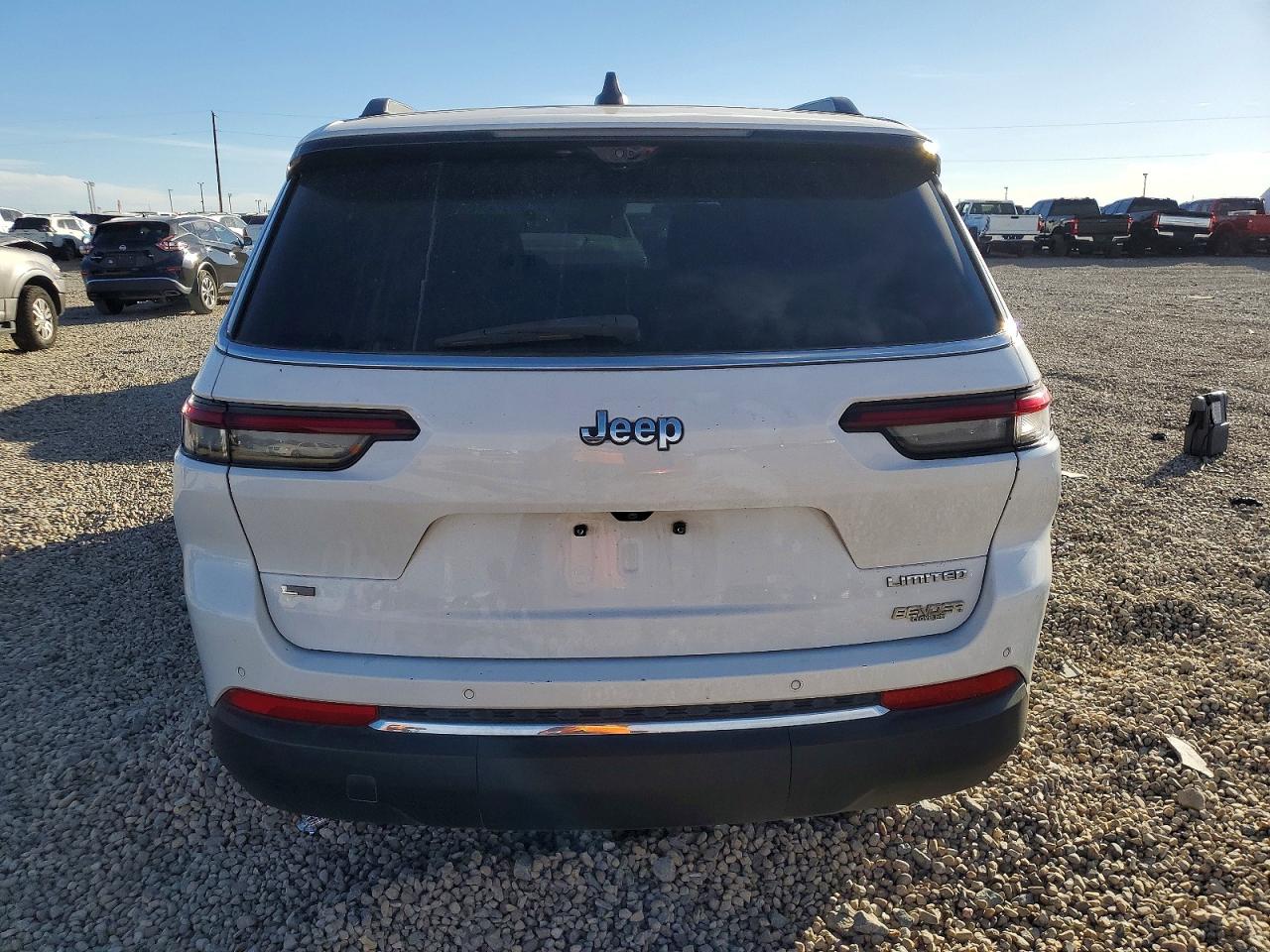 2022 JEEP GRAND CHEROKEE L LIMITED photo 11