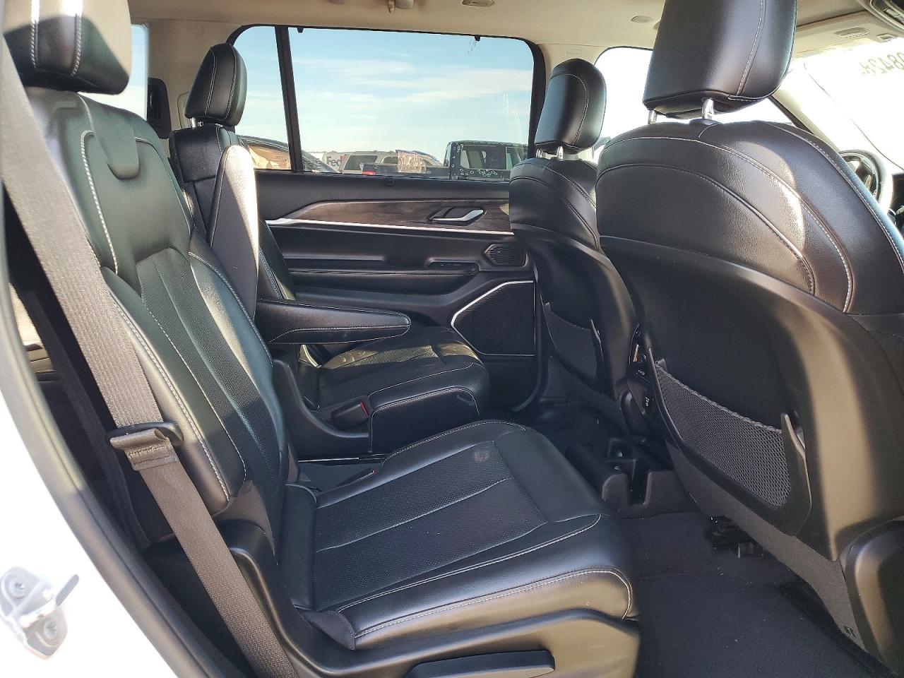 2022 JEEP GRAND CHEROKEE L LIMITED photo 21