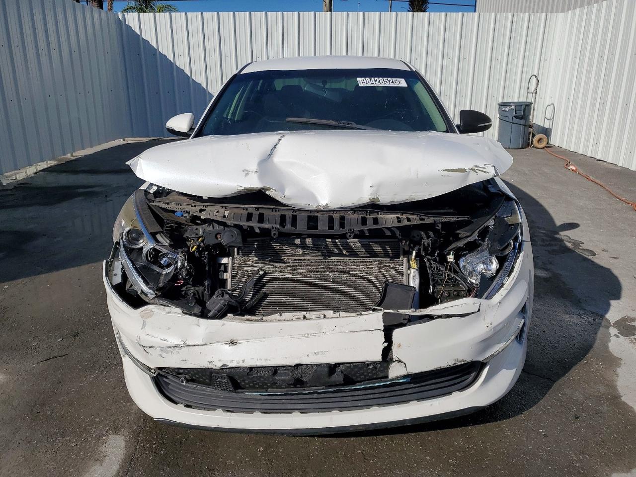 2017 KIA OPTIMA LX photo 5
