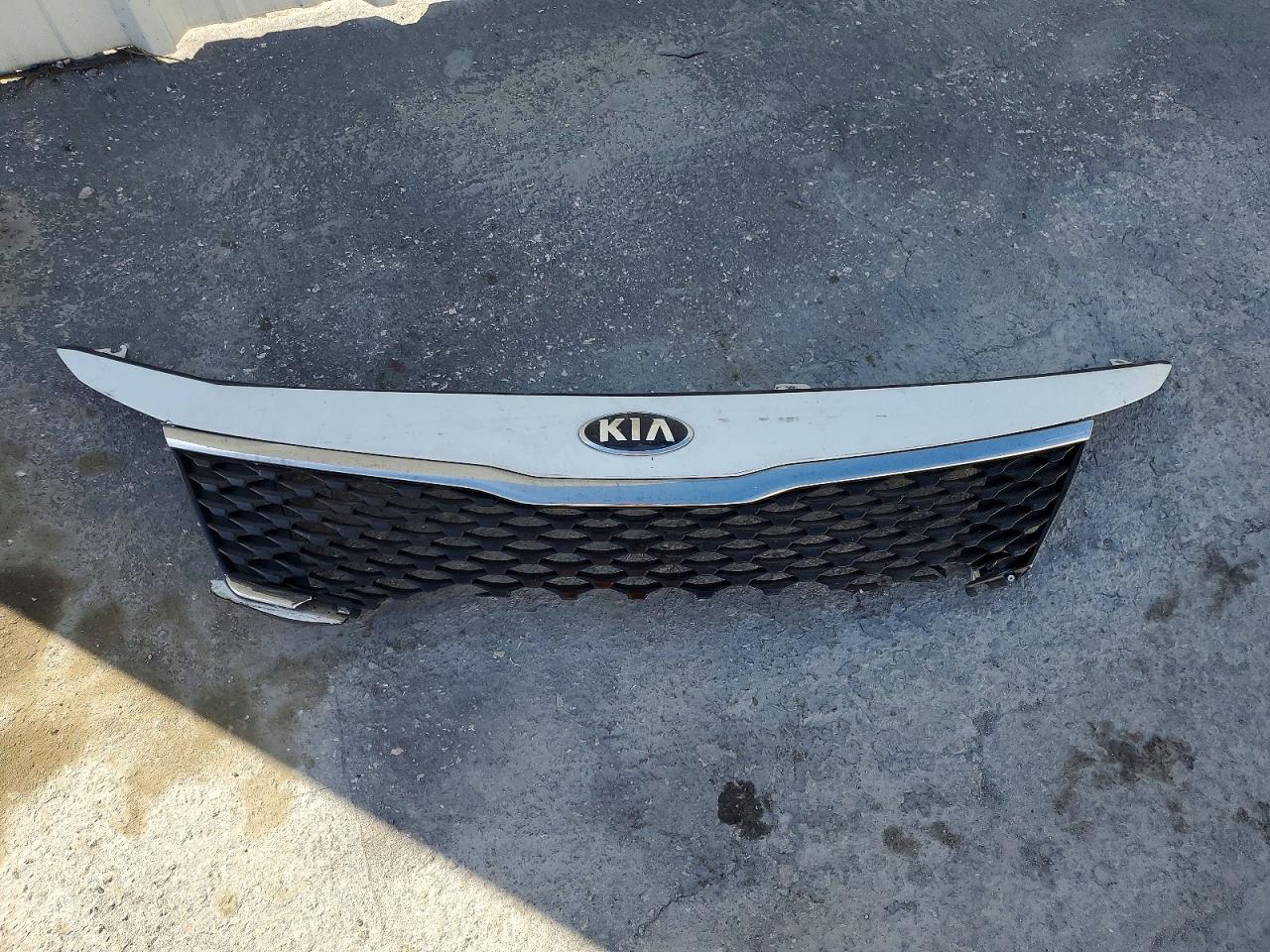 2017 KIA OPTIMA LX photo 12