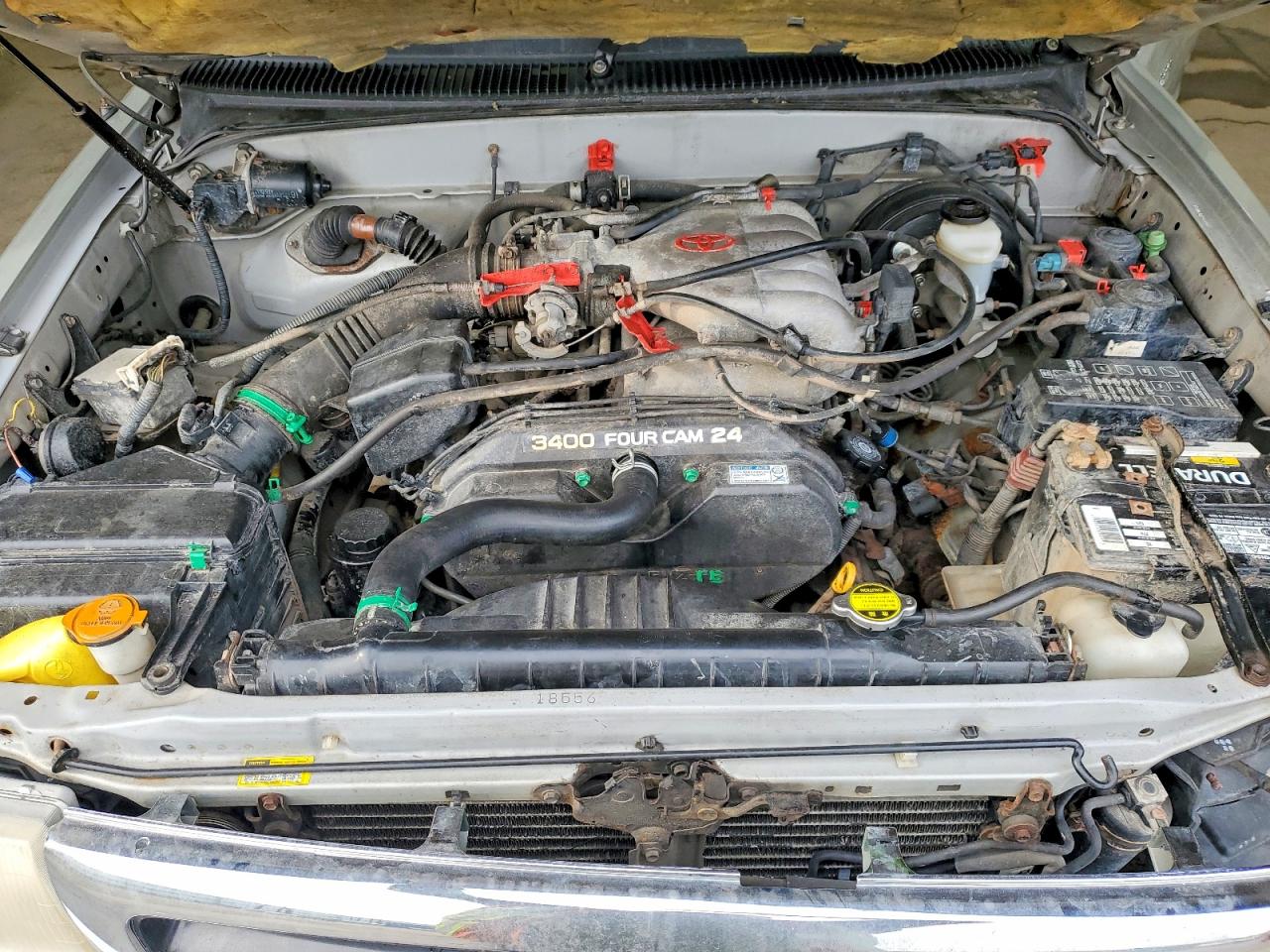 2000 TOYOTA TACOMA XTRACAB photo 11