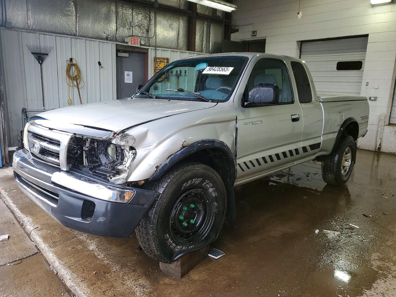 2000 TOYOTA TACOMA
